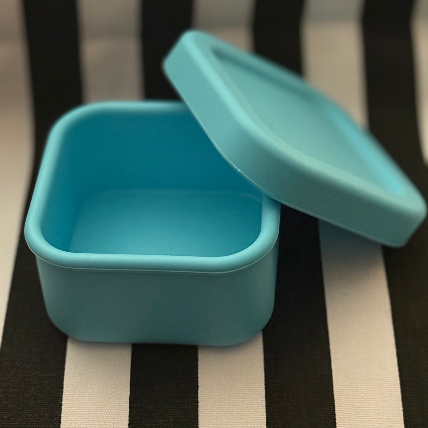 Glue Container