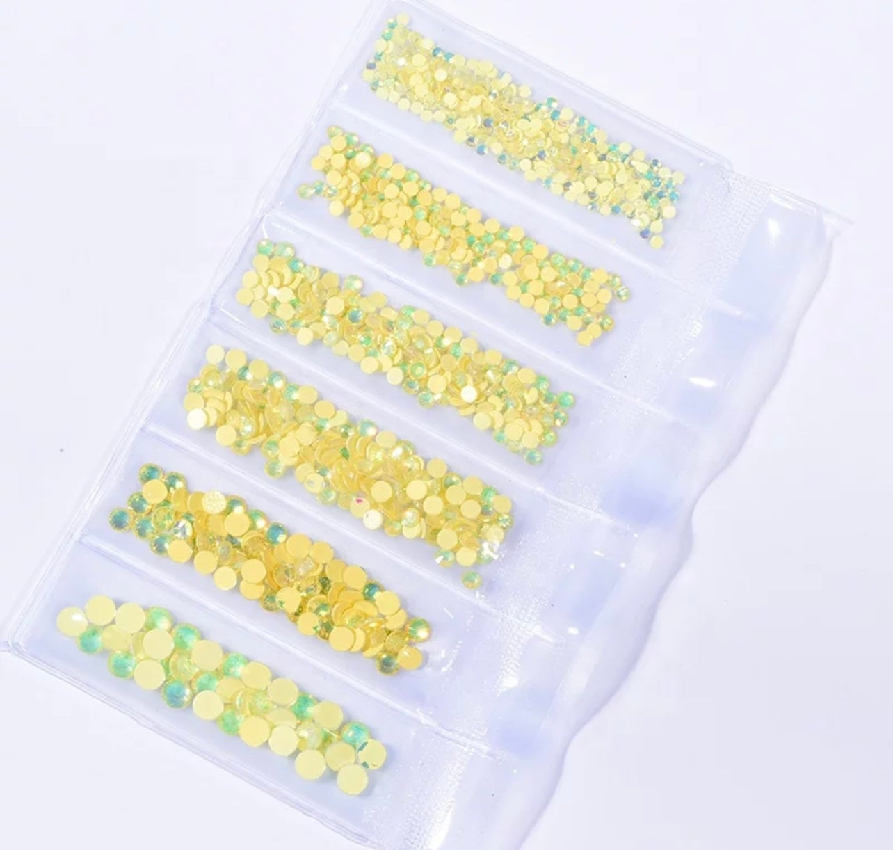 Jonquil Vivid Opal (Lumi) 1440